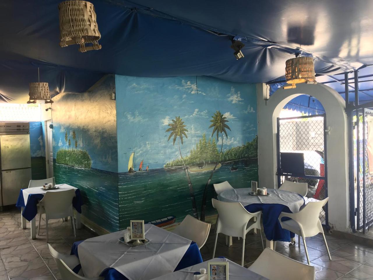 Hotel Restaurante Thomas Boca Chica Buitenkant foto