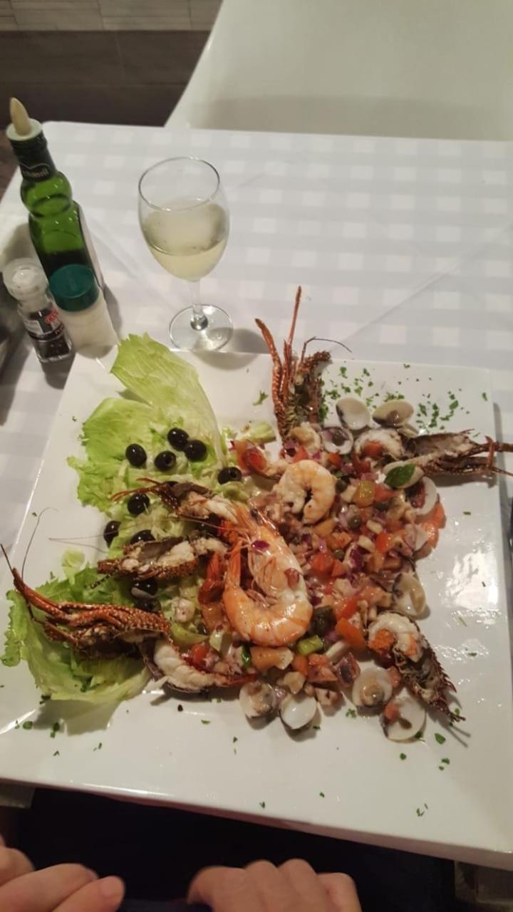 Hotel Restaurante Thomas Boca Chica Buitenkant foto